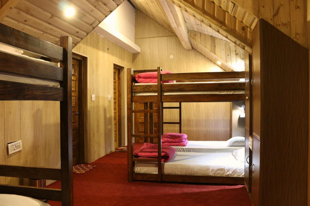 Utopia Hostels Dharamkot Mcleodganj Дармсала Екстер'єр фото