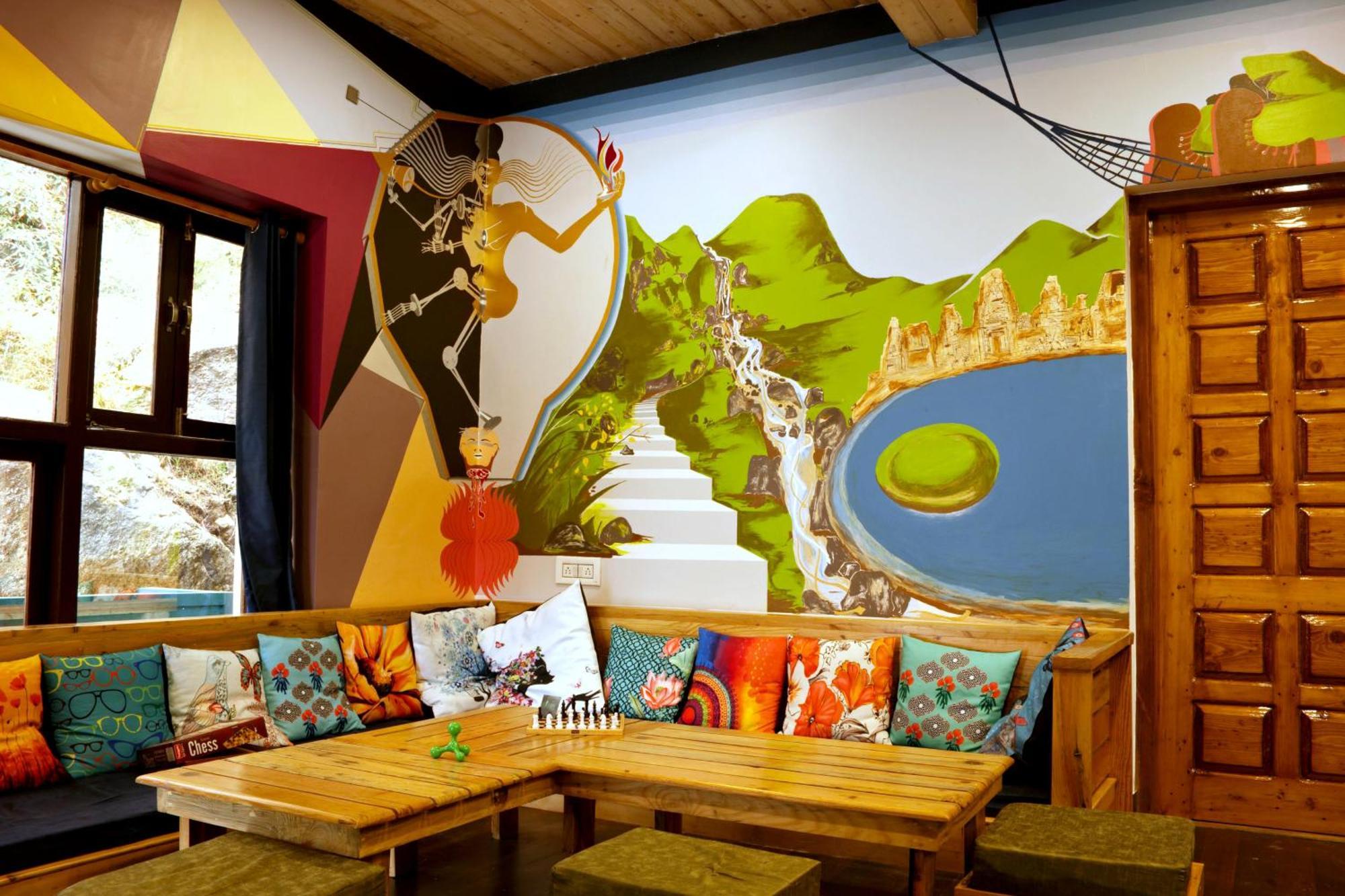 Utopia Hostels Dharamkot Mcleodganj Дармсала Екстер'єр фото